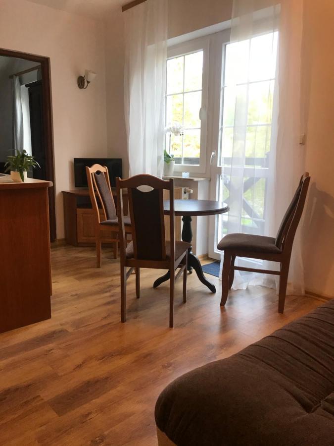 Apartamenty Na Skarpie Debina  Esterno foto